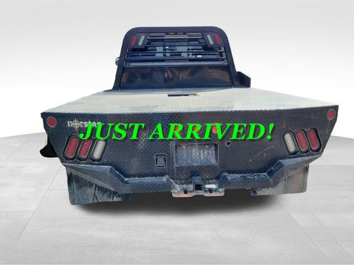 2017 RAM 3500 Big Horn Crew Cab 4x4 8' Box