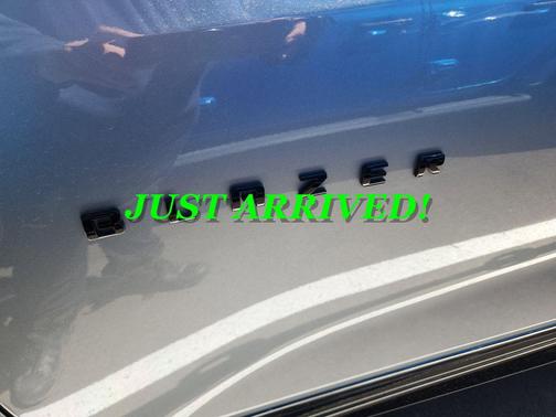 Sterling Gray Metallic 2025 Chevrolet Blazer RS