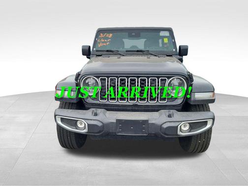 Black Clearcoat 2025 Jeep Wrangler 4xe Sahara