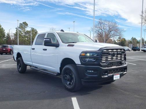 2026 RAM 3500 Tradesman Crew Cab 4x4 8' Box