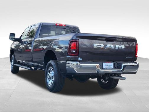2026 RAM 3500 Tradesman Crew Cab 4x4 8' Box