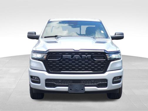 Silver Zynith 2026 RAM 1500 Express