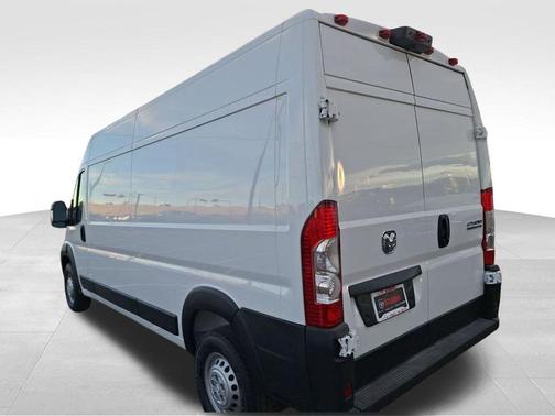 Bright White Clearcoat 2026 RAM ProMaster 2500 Tradesman