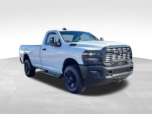 2026 RAM 2500 Tradesman Regular Cab 4x4 8' Box