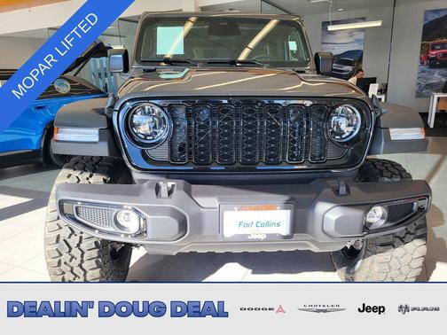 Granite Crystal Metallic Clearcoat 2026 Jeep Wrangler Willys