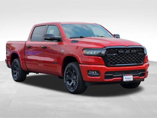 Molten Red Pearlcoat 2026 RAM 1500 Big Horn/Lone Star