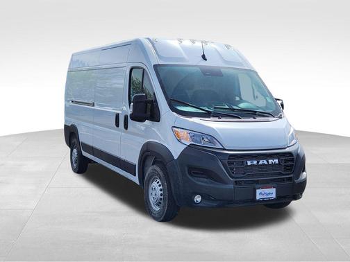 Bright White Clearcoat 2026 RAM ProMaster 2500 Tradesman