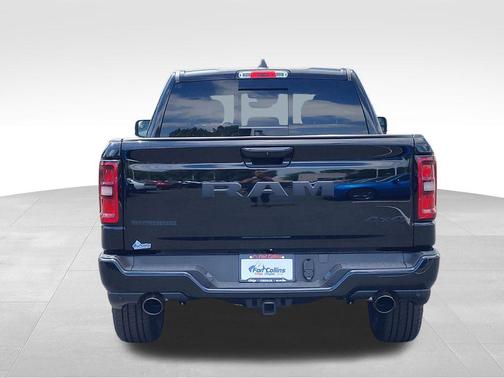 Diamond Black Crystal Pearlcoat 2026 RAM 1500 Big Horn/Lone Star