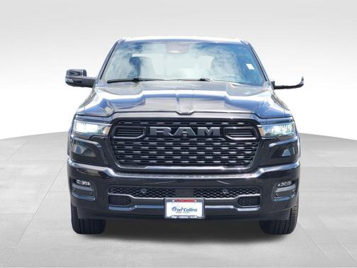 Diamond Black Crystal Pearlcoat 2026 RAM 1500 Big Horn/Lone Star