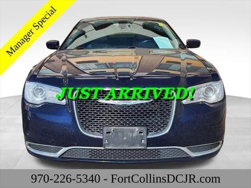 2017 Chrysler 300 Limited