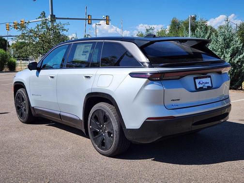 2025 Jeep Wagoneer S Launch Edition