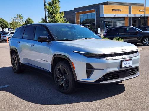 2025 Jeep Wagoneer S Launch Edition