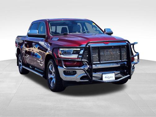 Delmonico Red Pearlcoat 2020 RAM 1500 Laramie