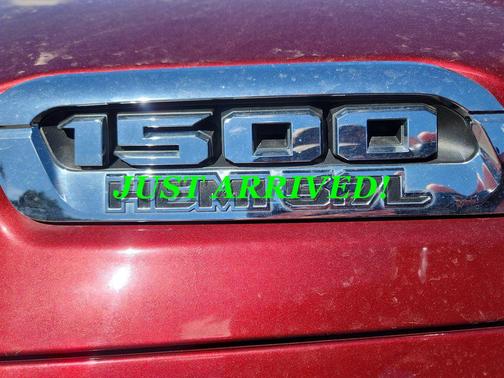 Delmonico Red Pearlcoat 2020 RAM 1500 Laramie