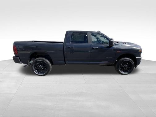 2026 RAM 2500 Laramie Crew Cab 4x4 6'4' Box