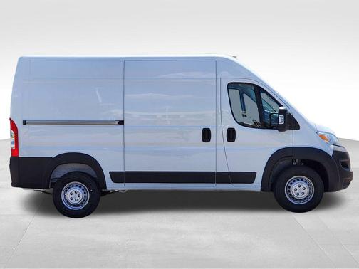 2025 RAM ProMaster 1500 Base