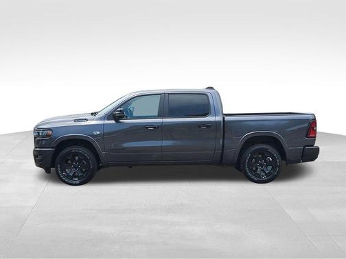 Granite Crystal Metallic Clearcoat 2026 RAM 1500 Big Horn/Lone Star