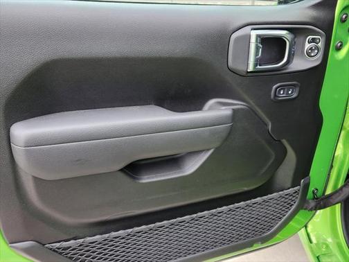 2025 Jeep Wrangler 4xe Sport S