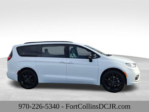 2026 Chrysler Pacifica L