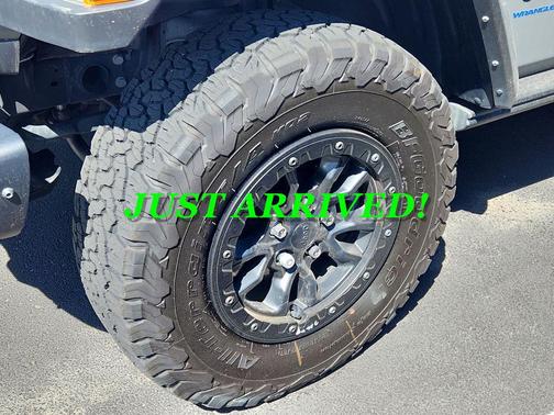 Sting-Gray Clearcoat 2023 Jeep Wrangler 4xe Rubicon 20th Anniversary