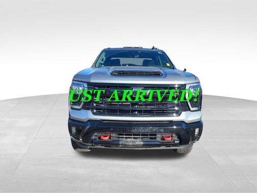 2025 Chevrolet Silverado 3500 LT