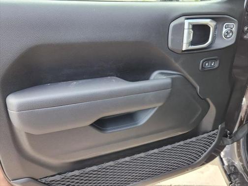 2025 Jeep Wrangler 4xe Sport S