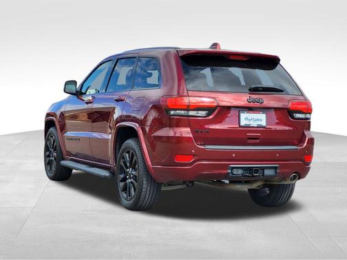 2020 Jeep Grand Cherokee Altitude