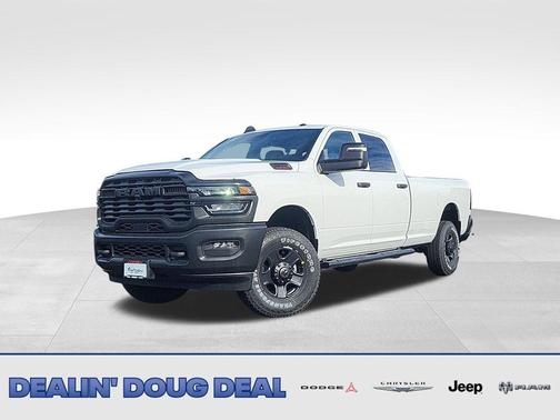 2026 RAM 2500 Tradesman Crew Cab 4x4 8' Box