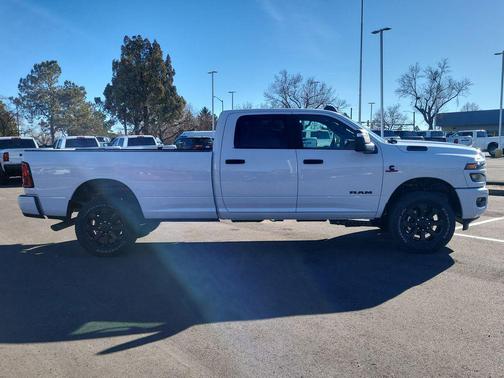 2026 RAM 3500 Big Horn Crew Cab 4x4 8' Box