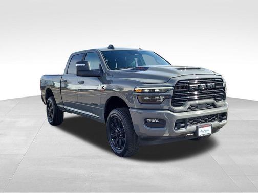 2026 RAM 3500 Laramie Crew Cab 4x4 6'4' Box