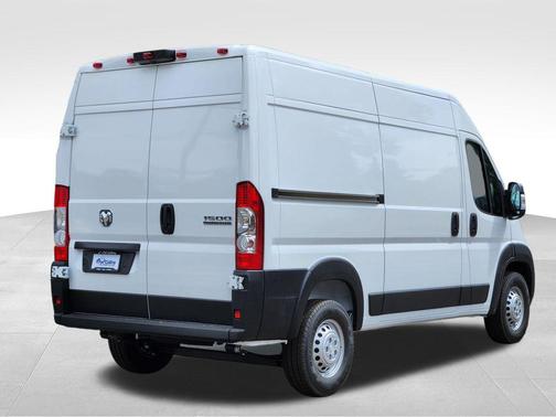 Bright White Clearcoat 2026 RAM ProMaster 1500 Base