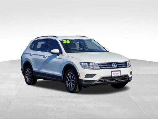 Pure White 2020 Volkswagen Tiguan 2.0T SE 4MOTION