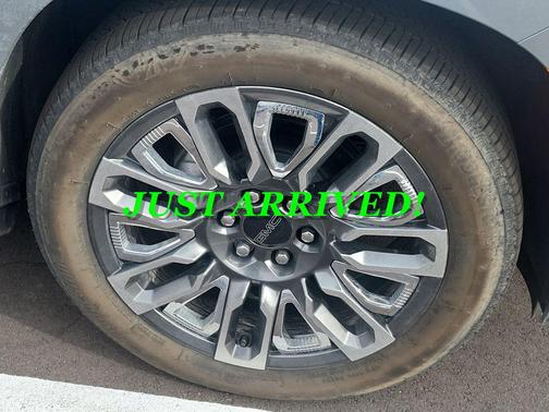 2024 GMC Yukon XL Denali Ultimate