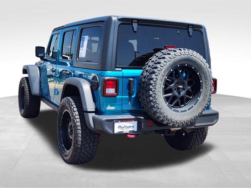Bikini Pearlcoat 2019 Jeep Wrangler Unlimited Rubicon