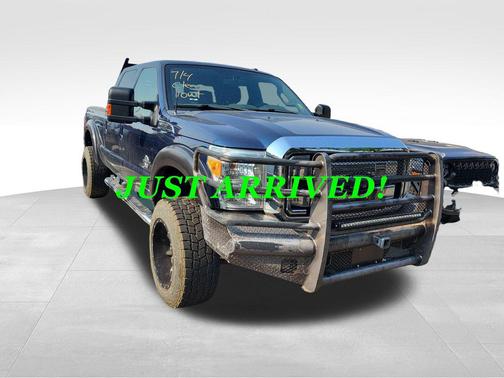 Black 2016 Ford F-250 Lariat