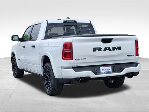 Ivory White Tri-Coat Pearlcoat 2026 RAM 1500 Limited
