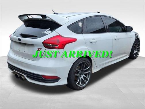 2017 Ford Focus ST