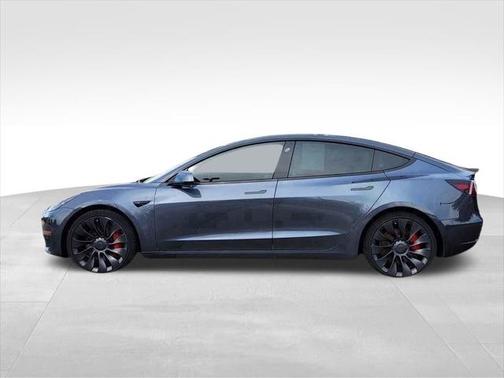2023 Tesla Model 3 Performance
