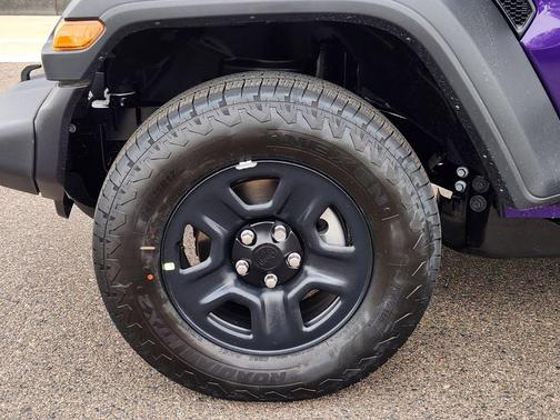 Reign 2026 Jeep Wrangler Sport