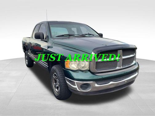 Green 2002 Dodge Ram 1500