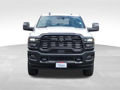 Bright White Clearcoat 2026 RAM 2500 Tradesman Crew Cab 4x4 8' Box