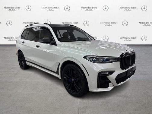 2020 BMW X7 M50i