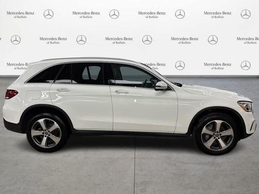 Polar White 2022 Mercedes-Benz GLC 300 4MATIC