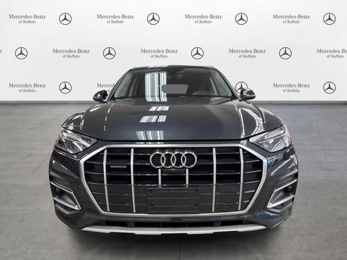 Manhattan Gray Metallic 2021 Audi Q5 45 Premium Plus