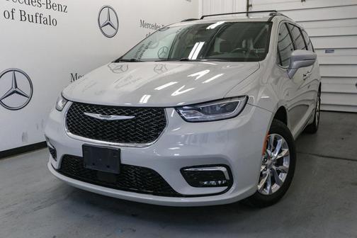 2021 Chrysler Pacifica Touring L