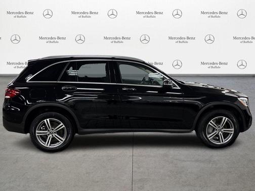 2022 Mercedes-Benz GLC 300 4MATIC