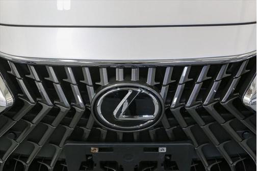 2022 Lexus ES 350 Base
