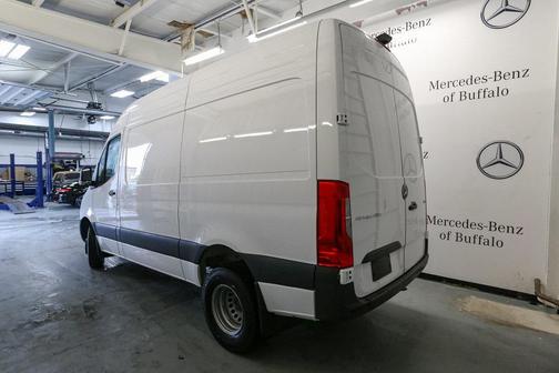 2024 Mercedes-Benz Sprinter 3500 Standard Roof