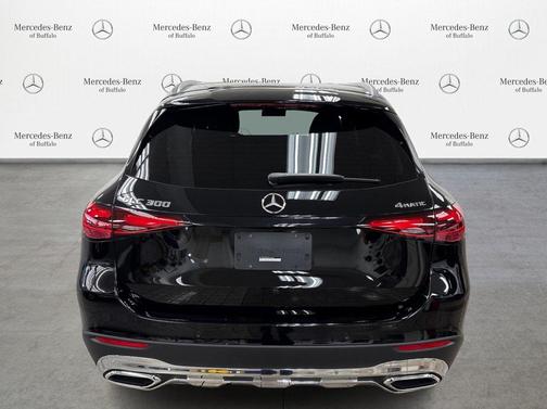 2025 Mercedes-Benz GLC 300 4MATIC