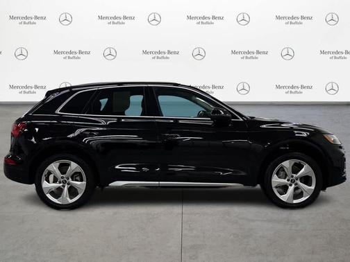 Black 2021 Audi Q5 45 Premium Plus